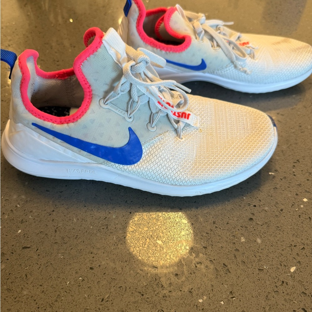 Nike White and Blue Sneakers with Pink Accents